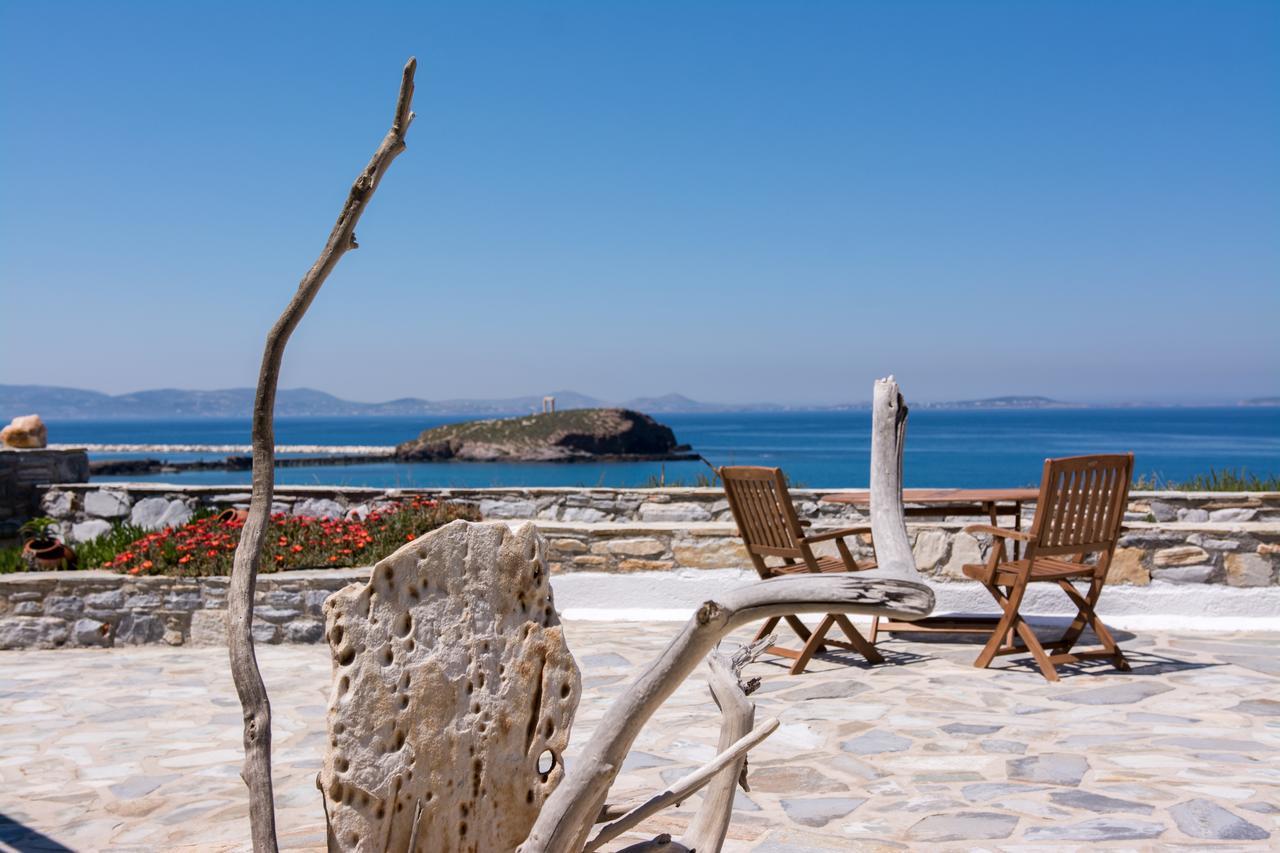 Iliada Suites Naxos City Quarto foto